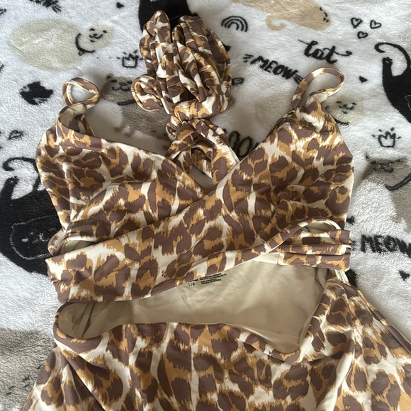 Arie one piece, leopard print, bathing suit - Picture 3 of 4